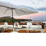Rojas Hotel Vulcano (Isola)