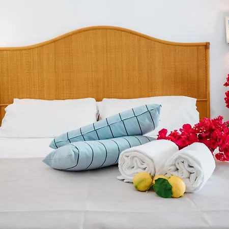 Hotel Rojas