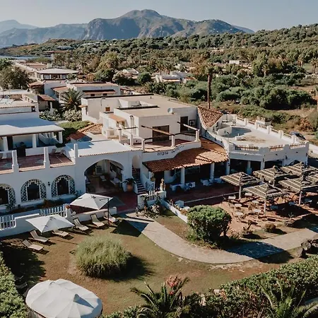 Hotel Rojas 3*