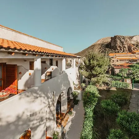Hotel Rojas 3*