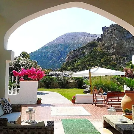 Hotel Rojas